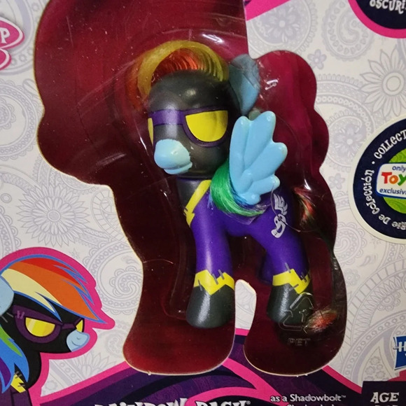 Hasbro My Little Pony Friendship Magic RAINBOW DASH Shadowbolt TRU Action Figure - Picture 2 of 9